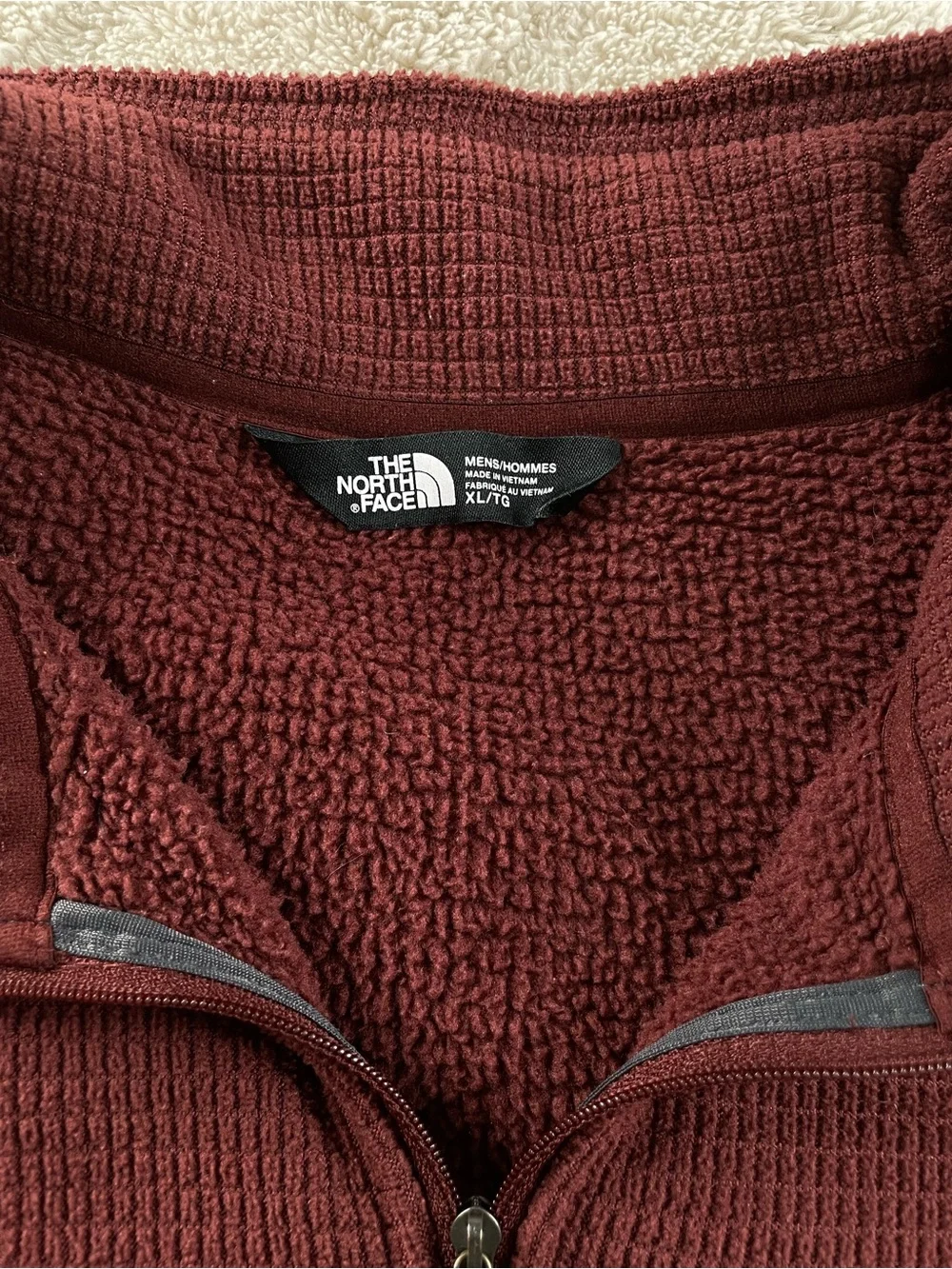 The North Face Men’s Half-Zip  Pullover - Deep Wine Sz XL